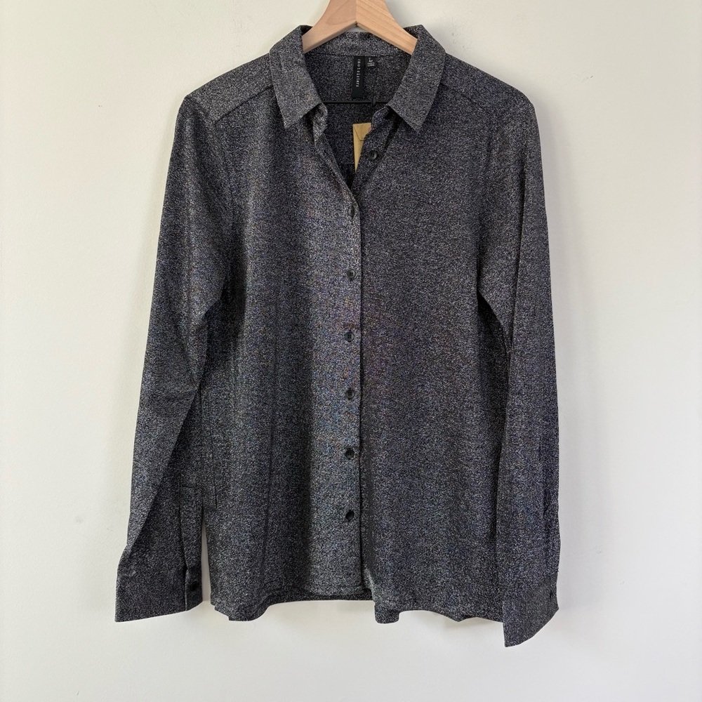 Knot Sisters Shimmer Button-Down Top-L - Picture 2 of 8